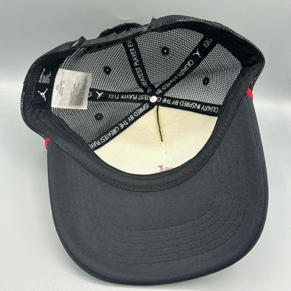 Air Jordan Rise Trucker Hat Youth Black Embroidered Jumpman Snap Back Cap‎